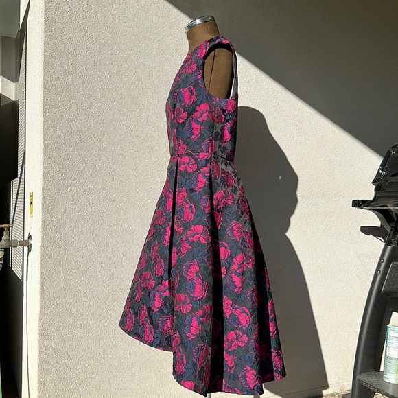 Review size 12 jacquard black, navy and fuchsia evening dress - Picture 5 of 10